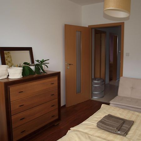 Apartman Drahovice Karlsbad Exteriör bild