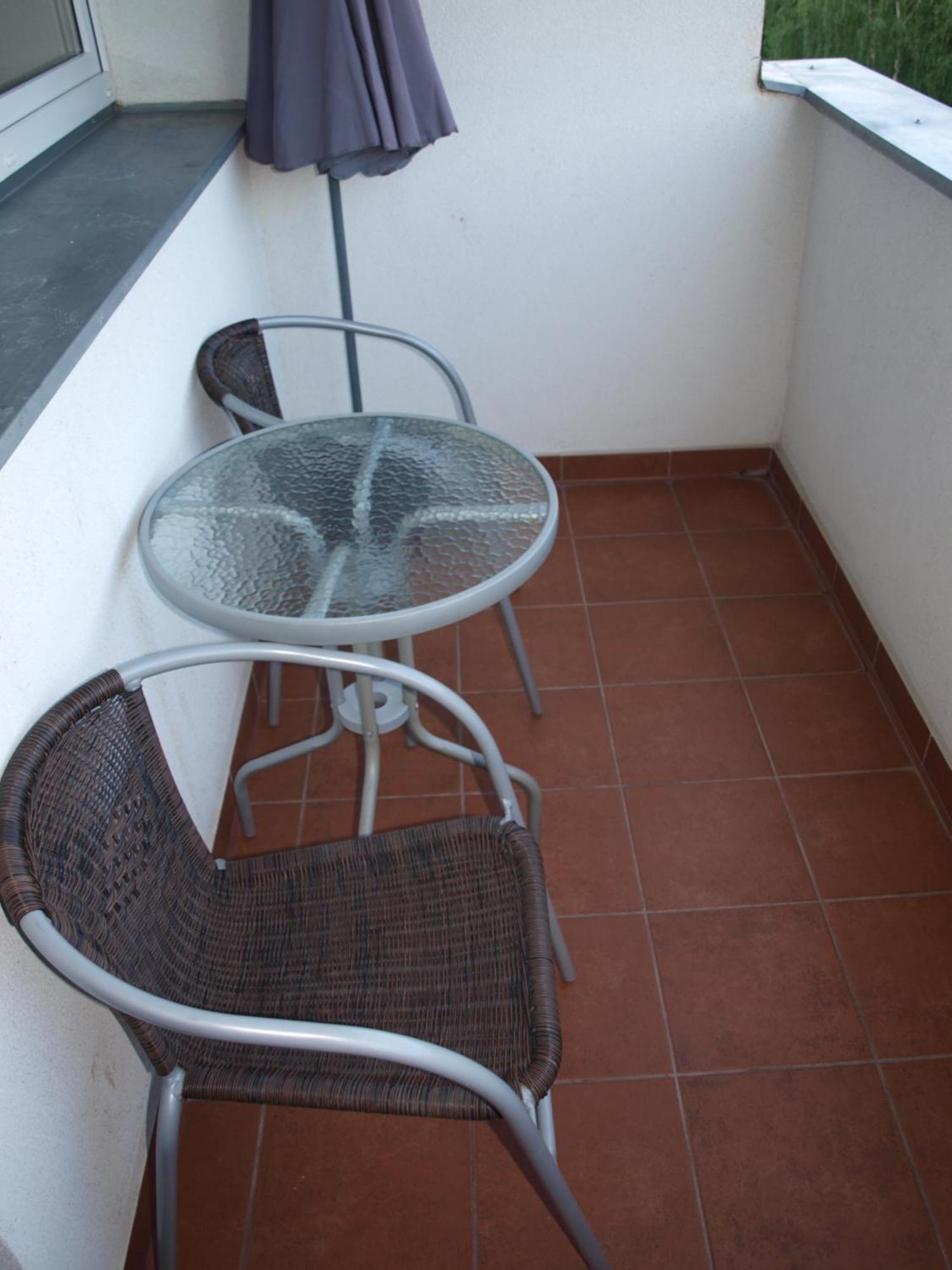 Apartman Drahovice Karlsbad Exteriör bild