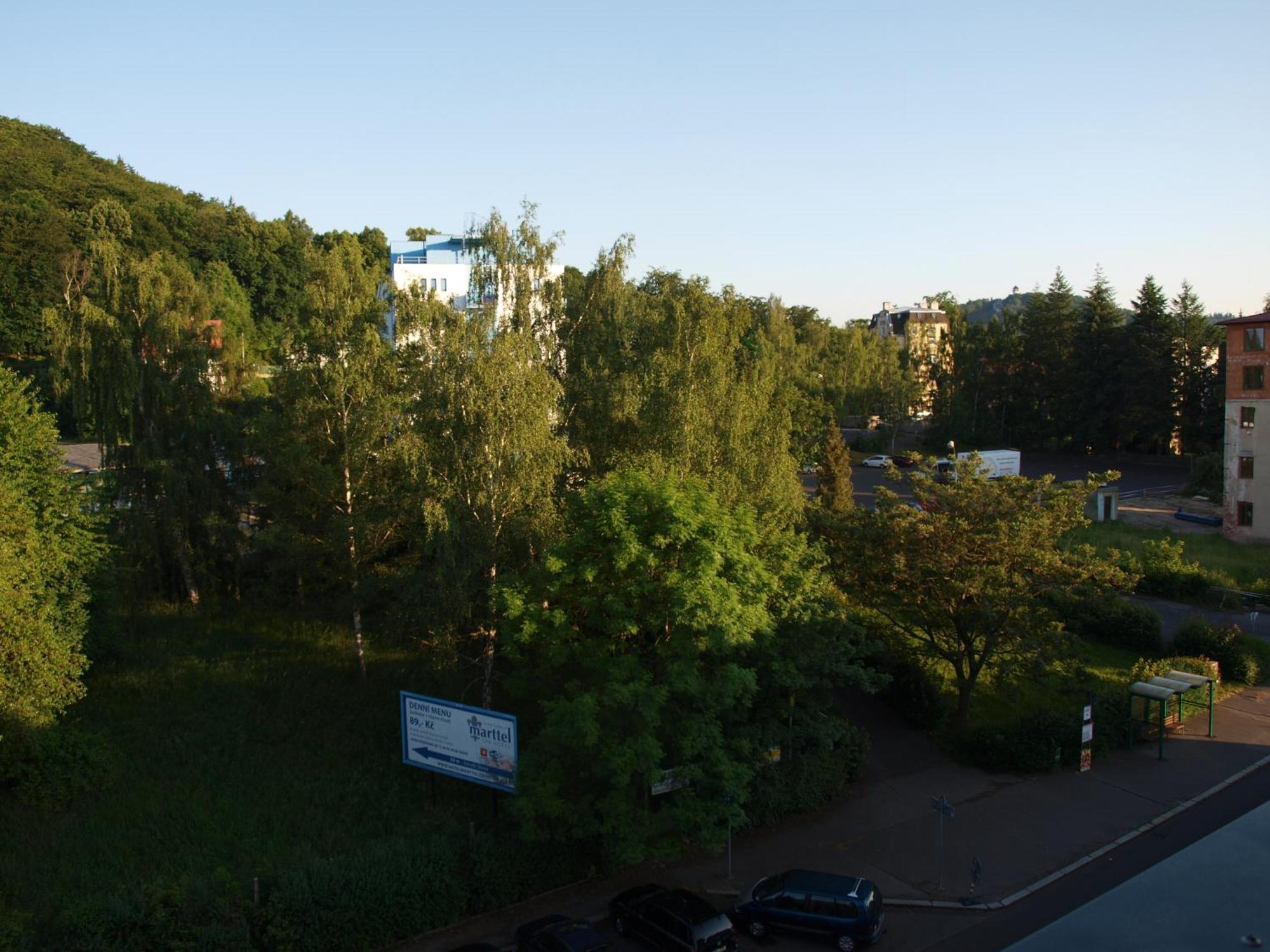 Apartman Drahovice Karlsbad Exteriör bild