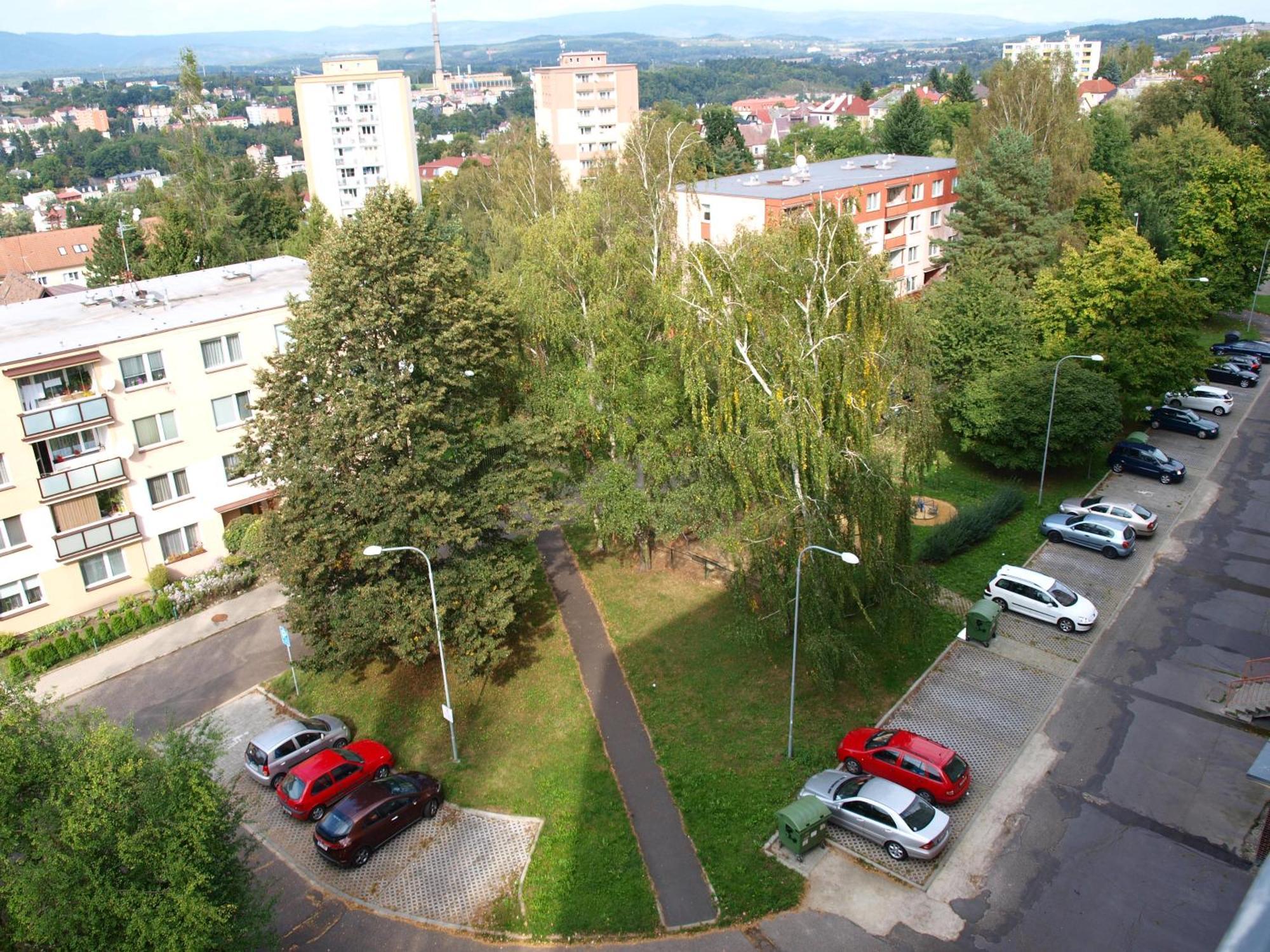 Apartman Drahovice Karlsbad Exteriör bild